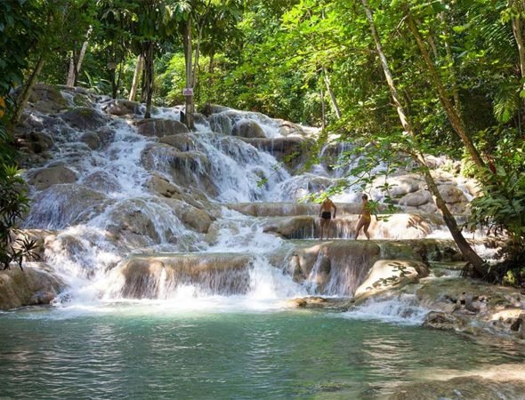 Attraction Dunn's River Falls Ochorios Jamaica